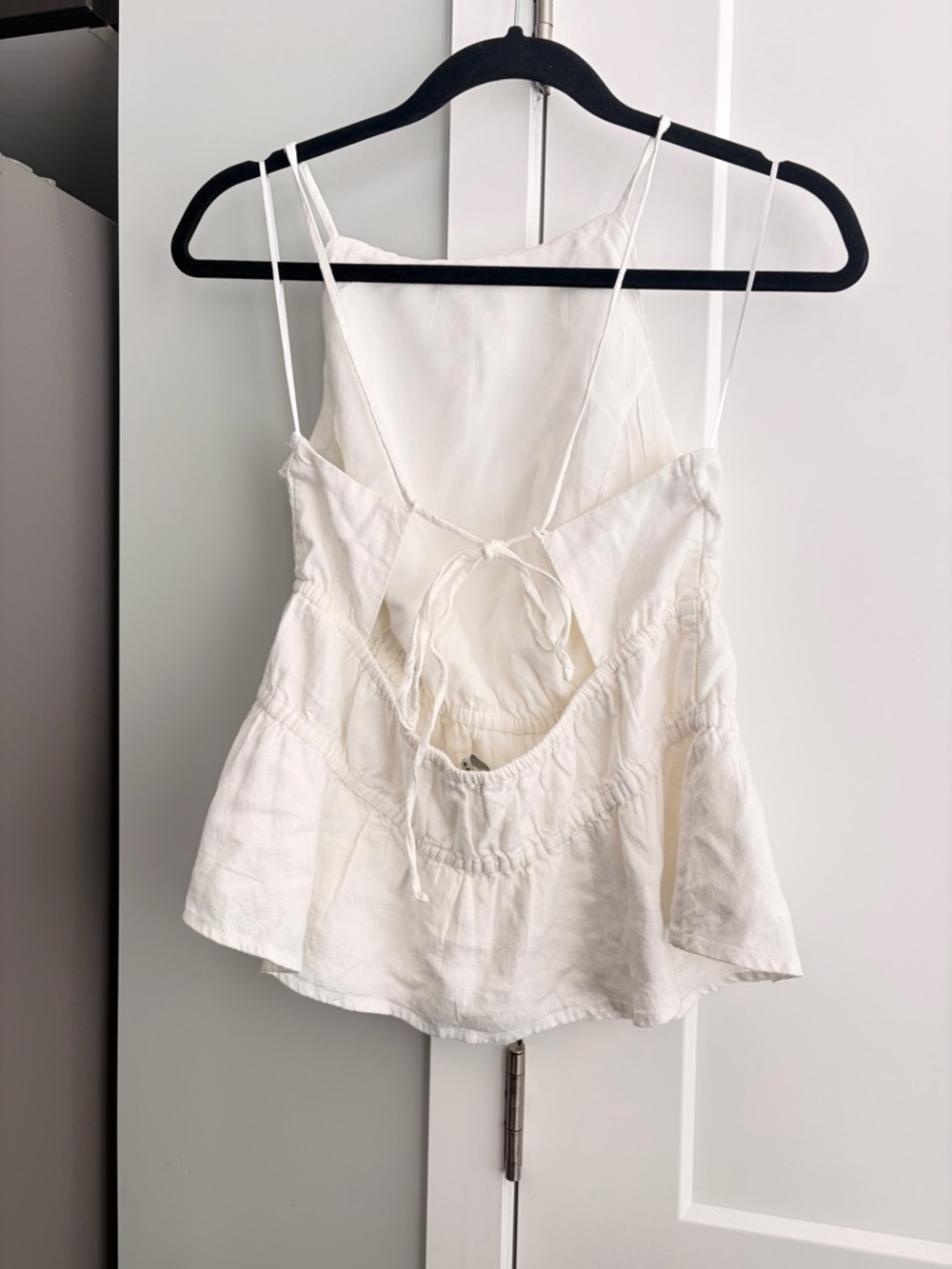 Abercrombie & Fitch White Smocked Halterneck Top Size Large - Picture 6 of 7